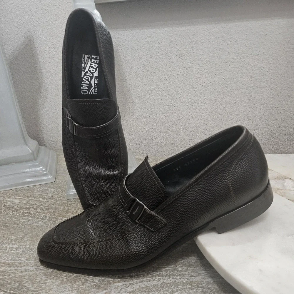 Salvatore Ferragamo | Shoes | Salvatore Ferragamo Mens Brown  display picture 1